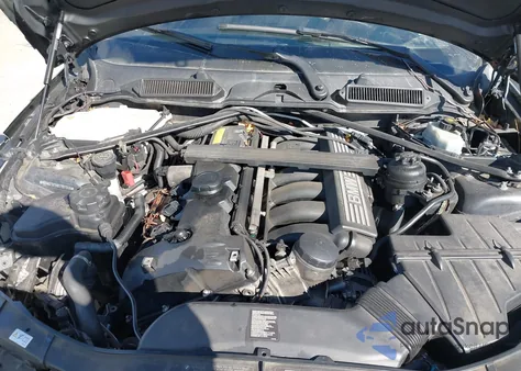 2013 BMW 328I z USA, uszkodzony, nr VIN WBAKE5C5XDJ107049